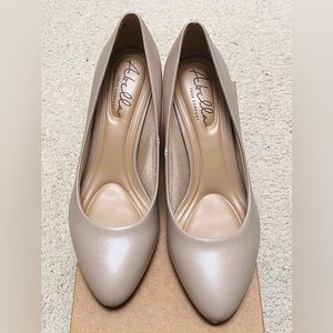 Galaxy pump，size 7.5